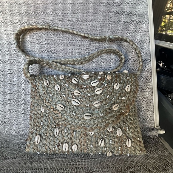 Tan Shoulder Bag with Compact Design and Textured Finish - Picture 7 of 7